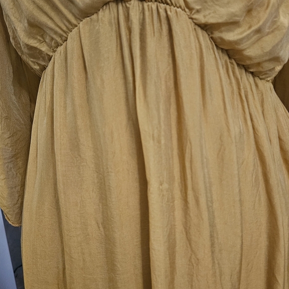KING KONG Silk Blend Sheen Maxi Boho Flowy Sleeve Dress. Mustard. Size Medium - Picture 3 of 15
